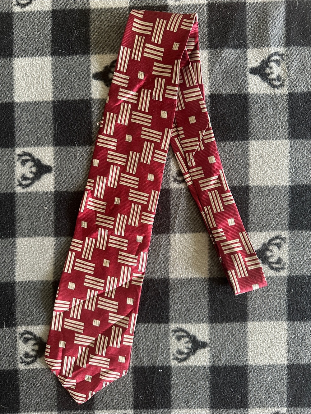 Geoffrey Beene Wine Red Geometric Silk Tie